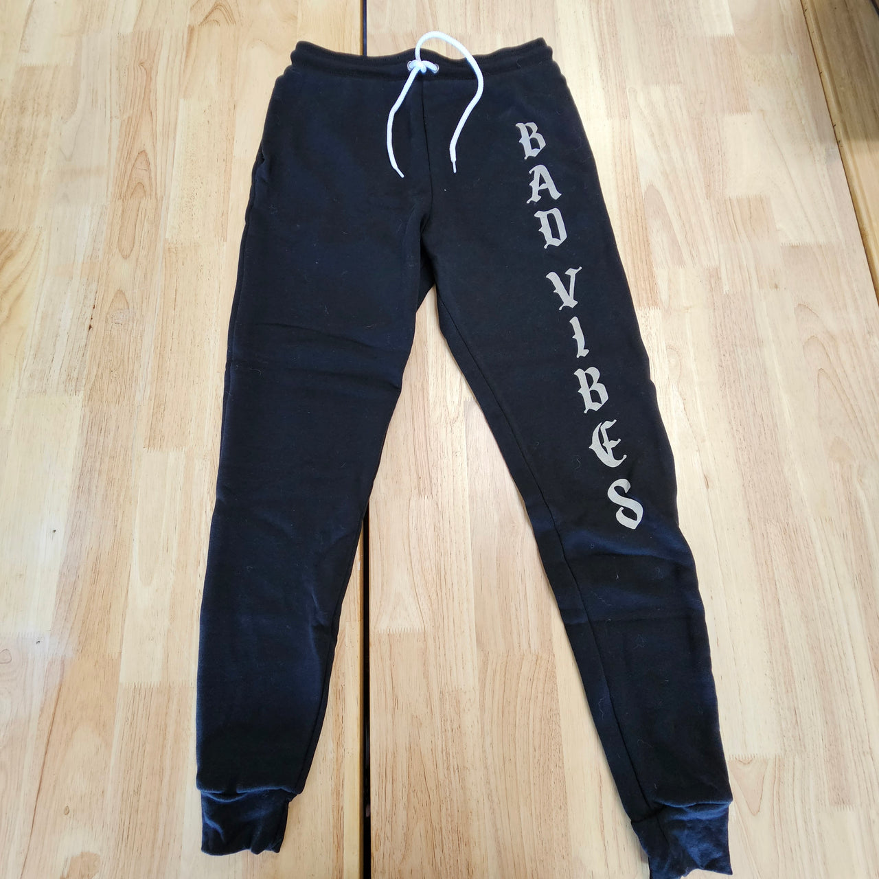 BAD VIBES JOGGERS - XS