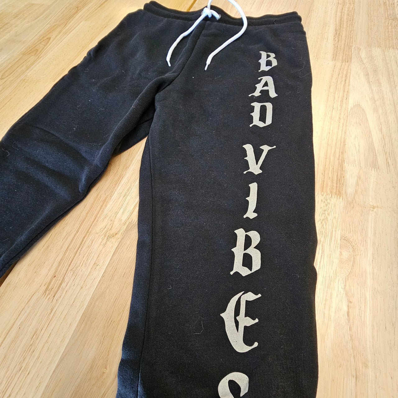 BAD VIBES JOGGERS - XS