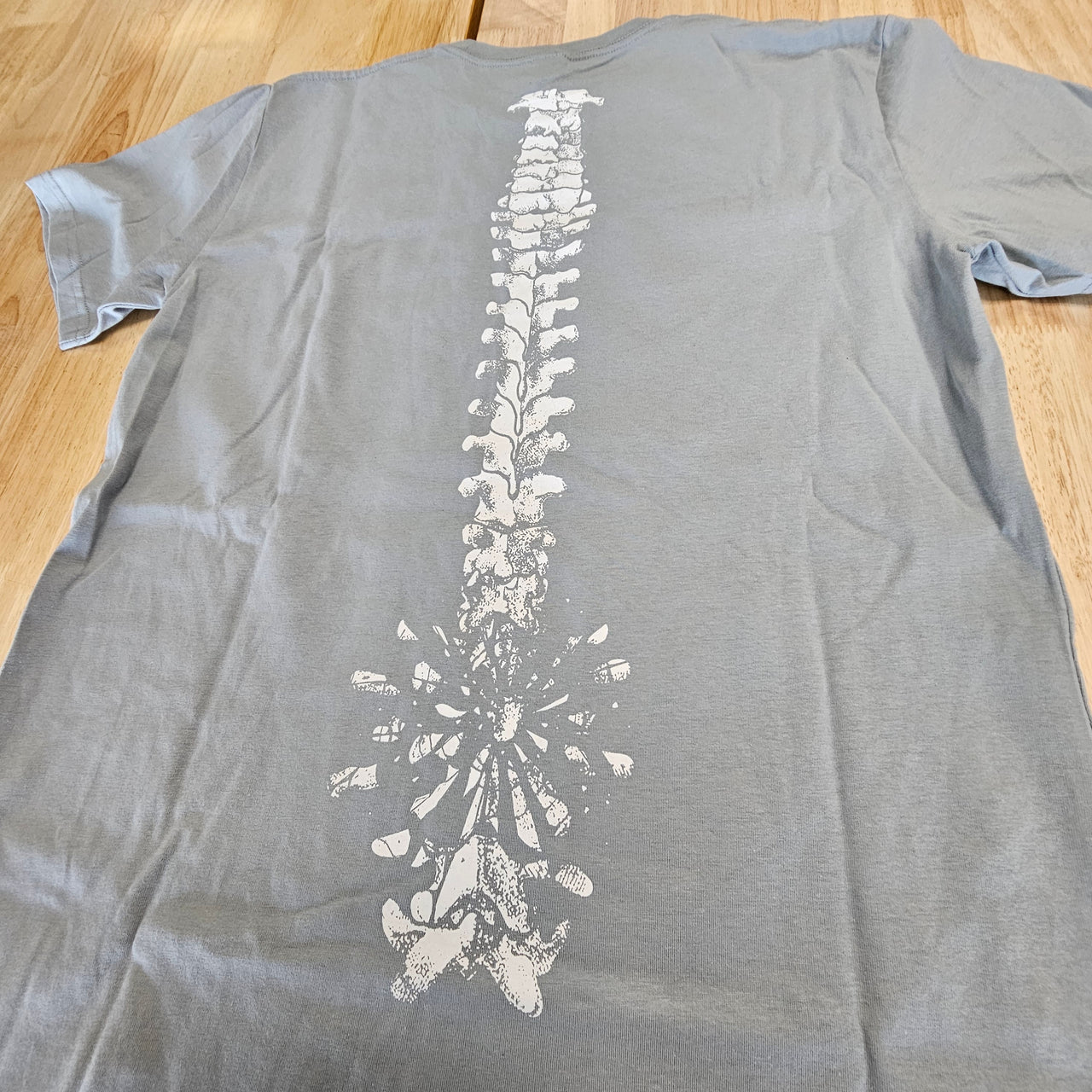 BACK PAIN TEE - M