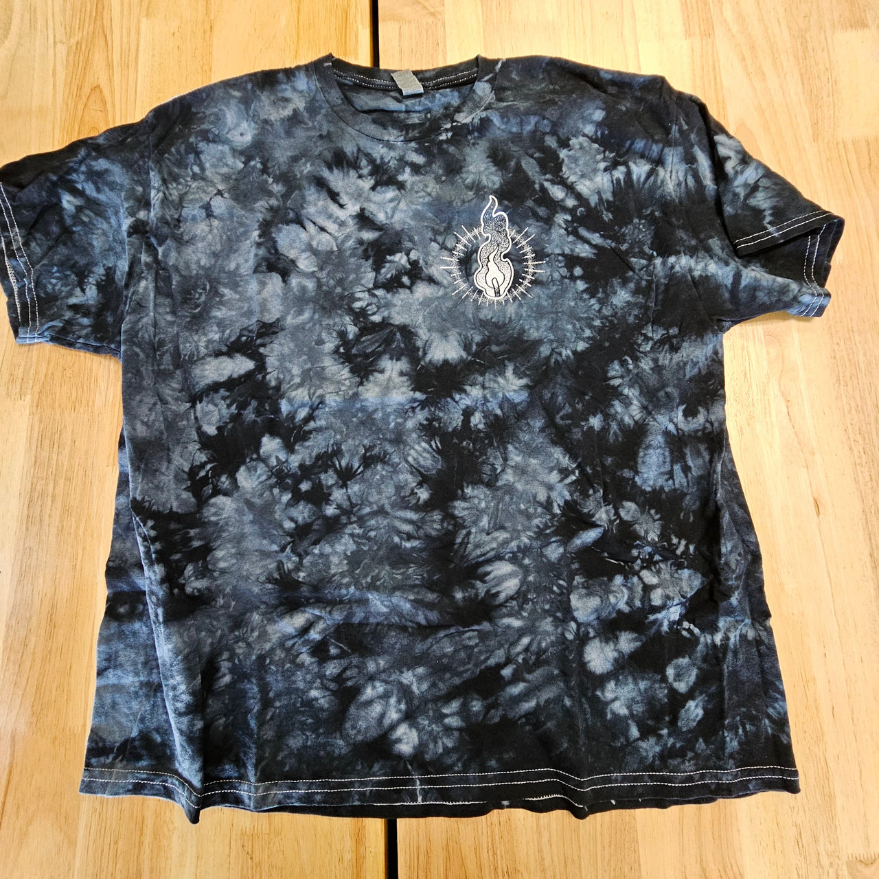 BURNT OUT CRYSTAL TEE - XL
